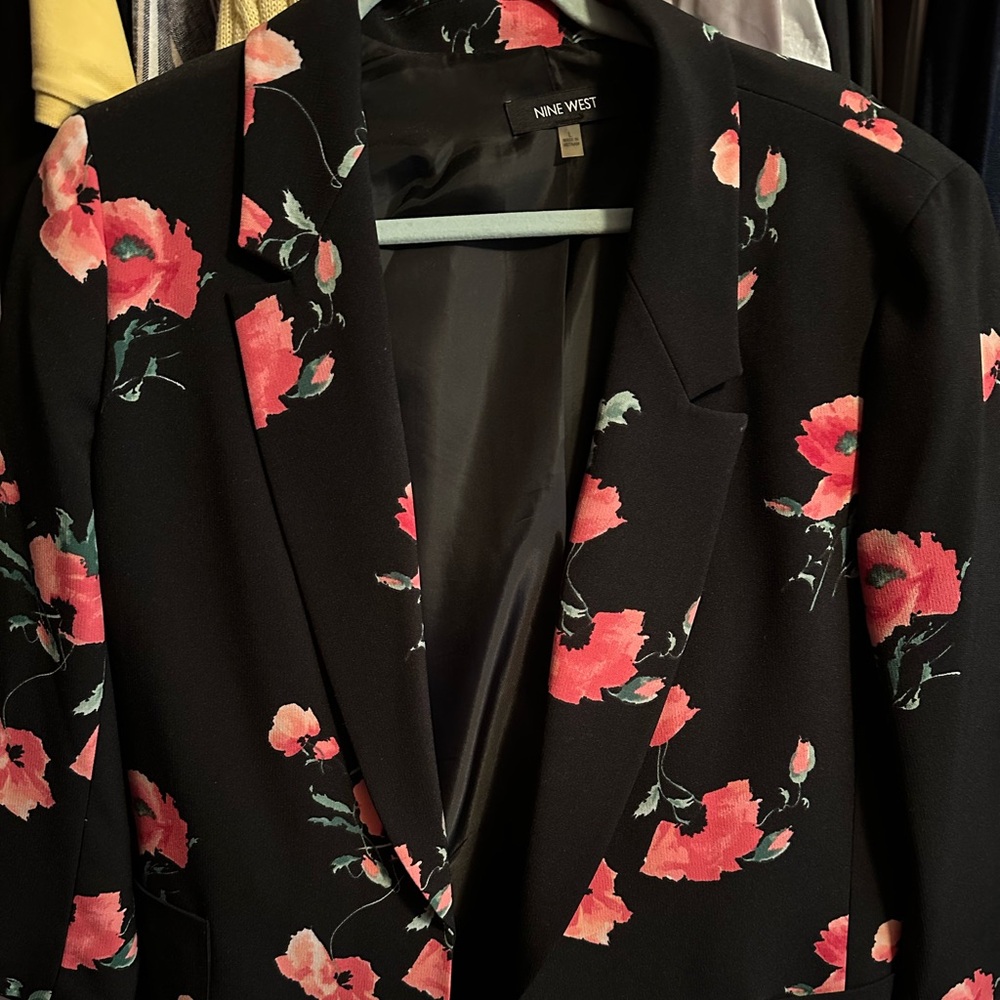 Nine West Black Blazer